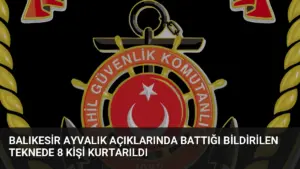 Balıkesir Ayvalık Açıklarında Battığı Bildirilen Teknede 8 Kişi Kurtarıldı